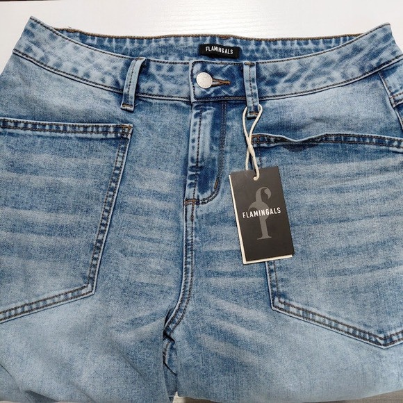 Flamingals Womens Floral Embroidered Wide Leg Cropped Jeans Light Wash Size L - Picture 6 of 16